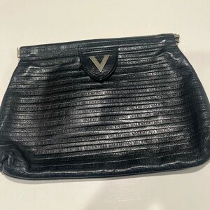 Traded DO NOT BUY
 Limited edition